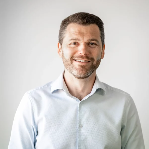 People - Daniel Smith