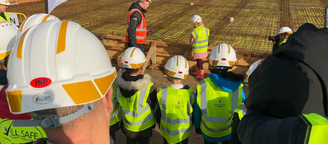 Hunts Grove Building Construction, Children wearing high vis.